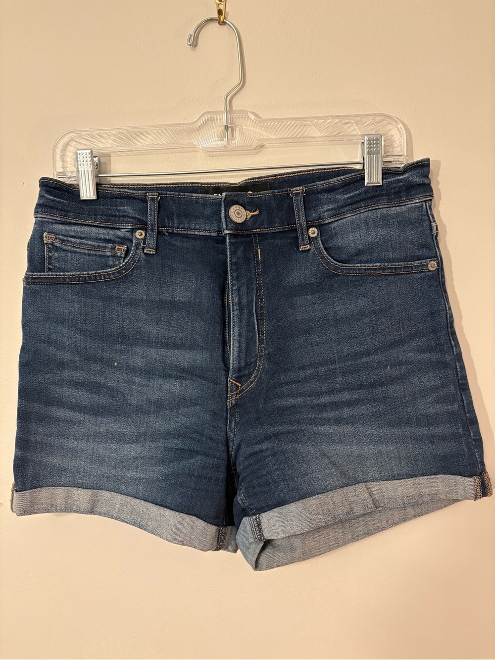 Express Midi High Rise Stretch+ Denim Shorts — Dark Wash — Size 6 👖